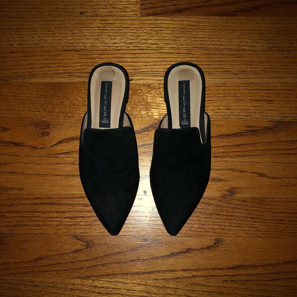 Steve Madden Pointed Slip-On Mules